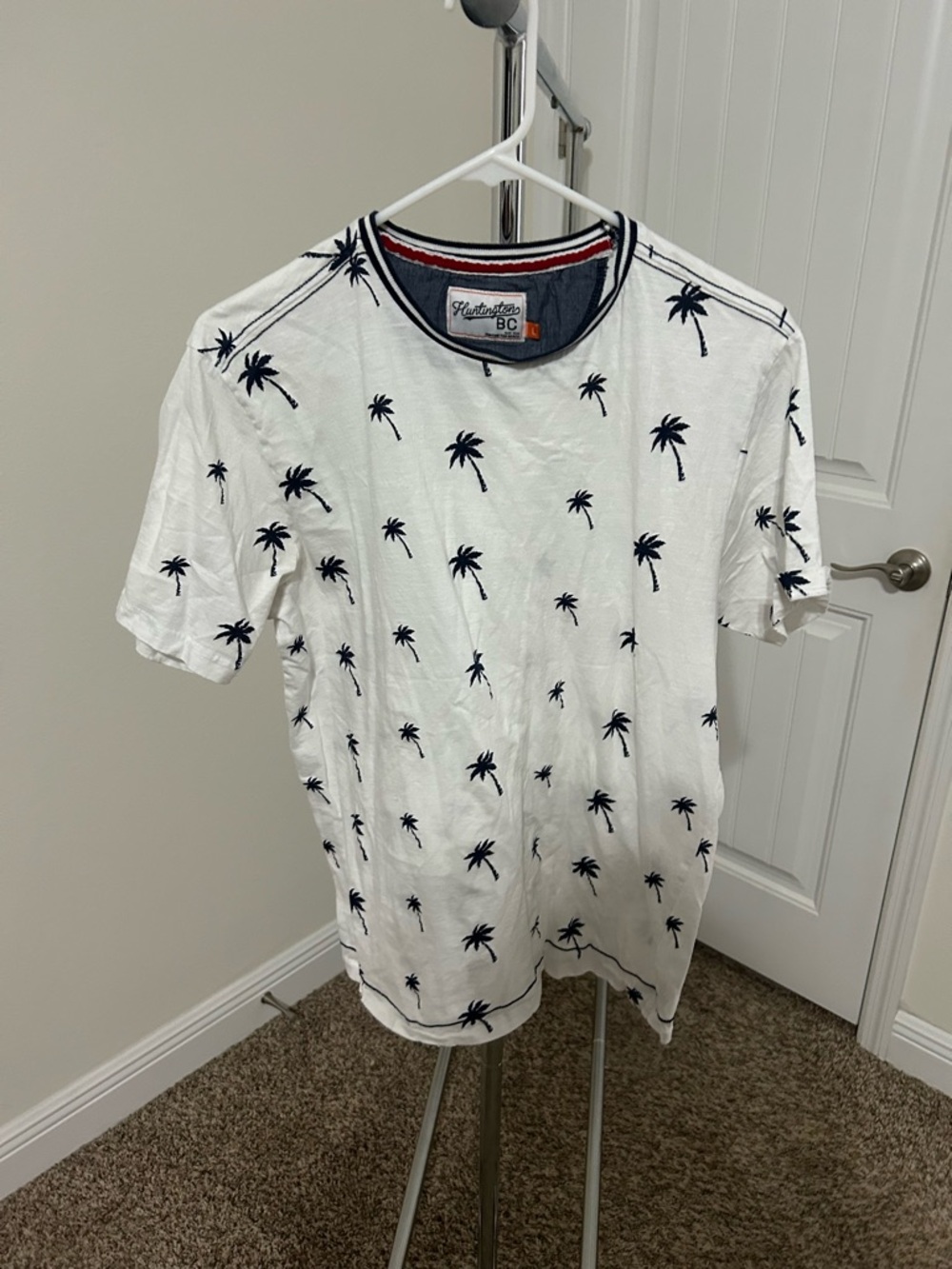 Heritage White Tee with Navy Palm Print